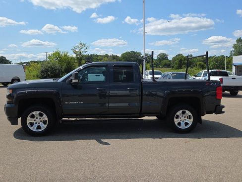 Used 2019 Chevrolet Silverado 1500 LT w/ All Star Edition AWD/4WD image 2