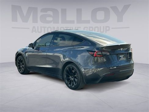 Used 2021 Tesla Model Y 2WD image 5