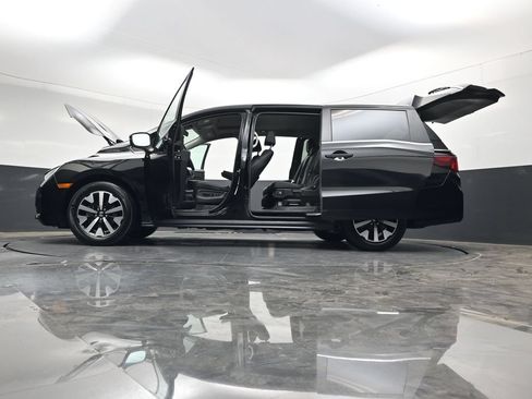 Used 2025 Honda Odyssey EX-L image 53