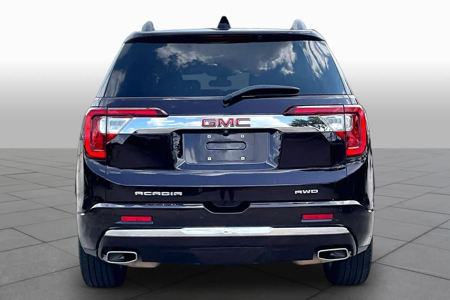 Used 2020 GMC Acadia Denali AWD/4WD image 5