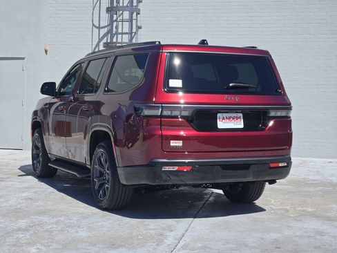 New 2026 Jeep Grand Wagoneer Limited AWD/4WD image 3
