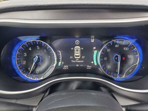 New 2026 Chrysler Pacifica Select FWD image 15