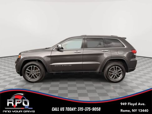 Used 2020 Jeep Grand Cherokee Limited AWD/4WD image 2