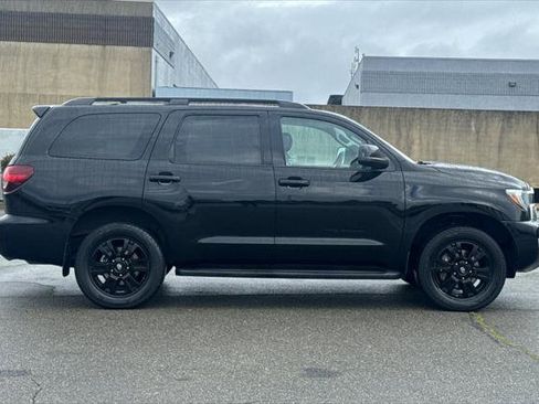 Certified 2019 Toyota Sequoia TRD Sport w/ TRD Sport Premium Package image 6