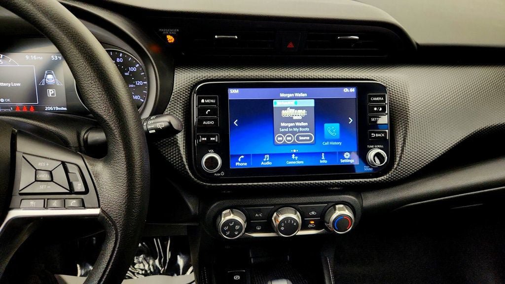 Used 2024 Nissan Kicks SV FWD image 17