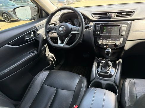 Used 2020 Nissan Rogue SL FWD image 21