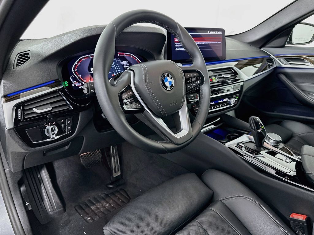 Certified 2023 BMW 530i w/ Convenience Package RWD image 9