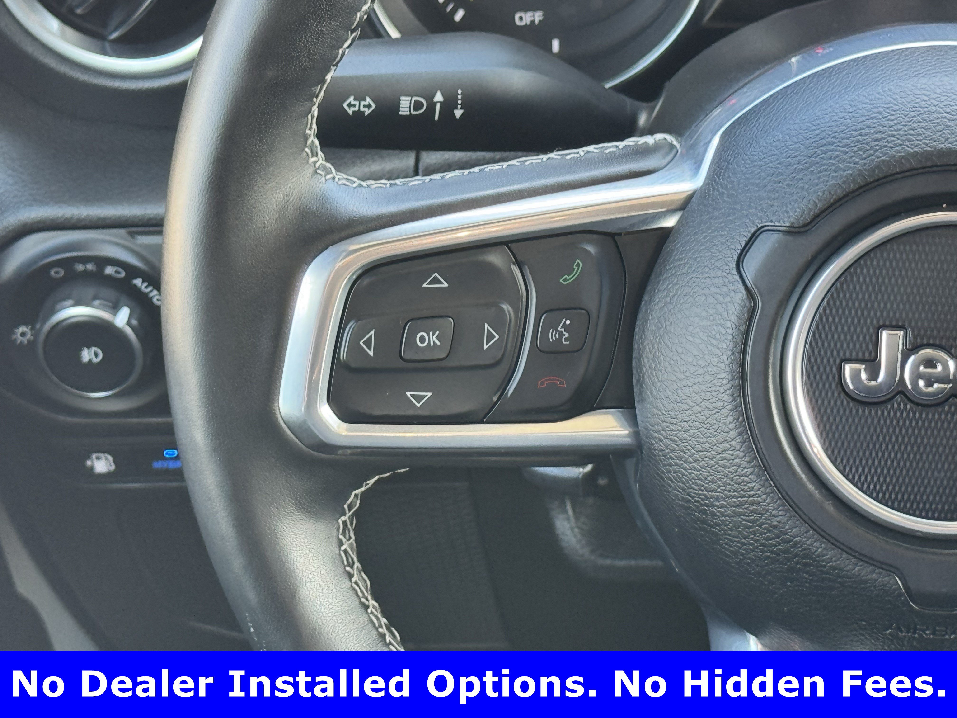 Used 2023 Jeep Wrangler Unlimited Sahara w/ Dual Top Group AWD/4WD image 13