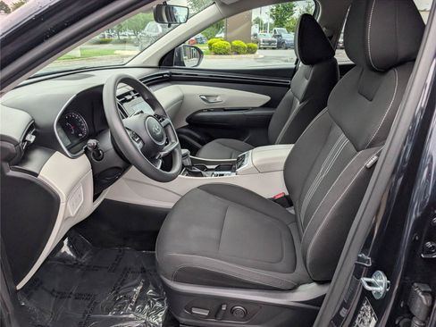 Used 2024 Hyundai Tucson SEL FWD image 16