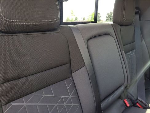 New 2026 Nissan Frontier SV w/ All-Weather Content Package image 22