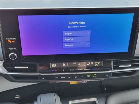 New 2026 Toyota Sienna XLE image 12