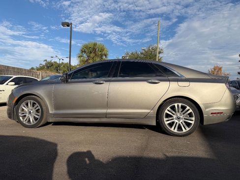 Used 2016 Lincoln MKZ Base 4dr Sedan image 9