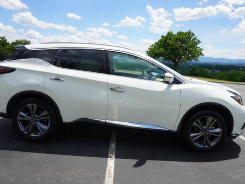 Used 2023 Nissan Murano Platinum w/ Cargo Package FWD image 9