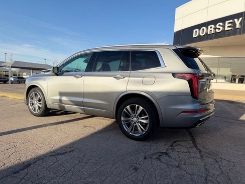 Used 2024 Cadillac XT6 Premium Luxury AWD/4WD image 8