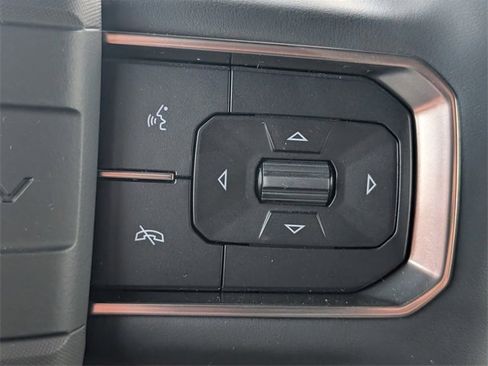 New 2025 GMC Hummer EV 2X image 17