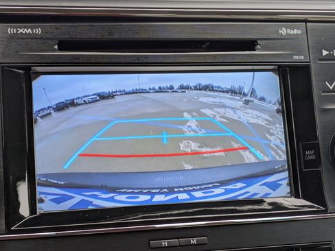 Used 2018 Toyota Avalon XLE Premium w/ All Weather Liner Package image 23