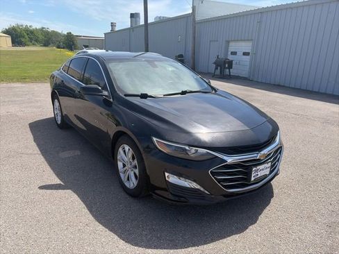 Used 2020 Chevrolet Malibu LT FWD image 8