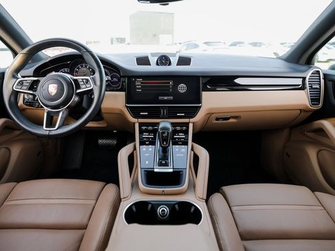 Certified 2023 Porsche Cayenne image 27