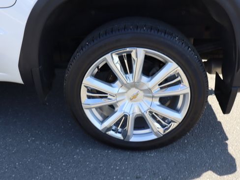 Certified 2023 Chevrolet Silverado 1500 High Country image 42