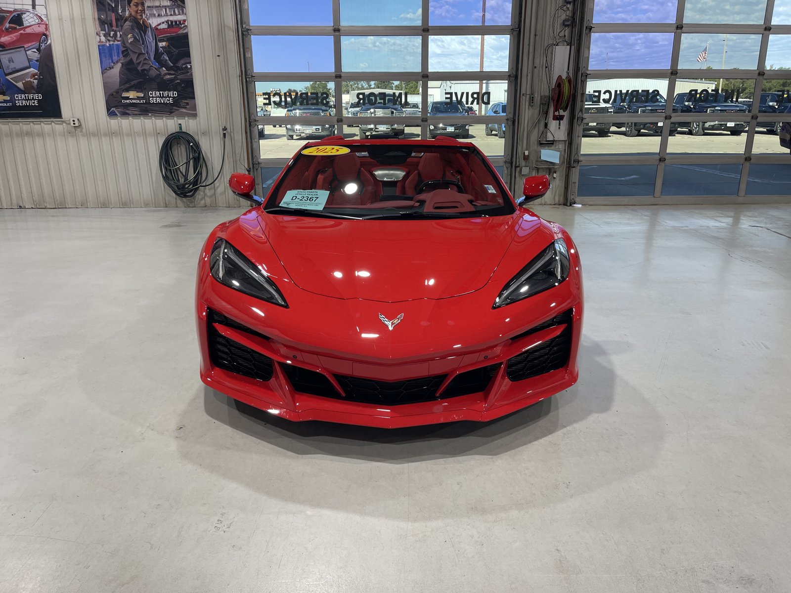Used 2025 Chevrolet Corvette Z06 RWD image 3