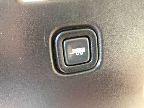 Used 2025 GMC Savana 2500 w/ Driver Convenience Package RWD image 29