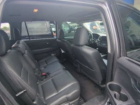 Used 2019 Honda Pilot EX-L image 11