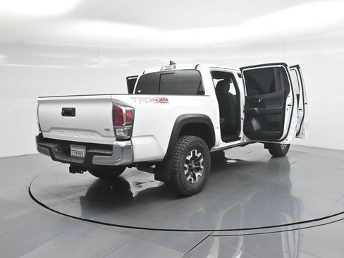 Used 2023 Toyota Tacoma TRD Off-Road image 5