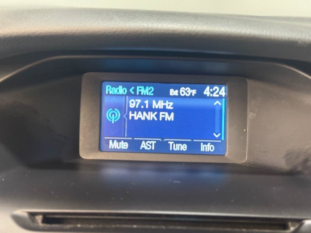 Used 2012 Ford Focus SE FWD image 18