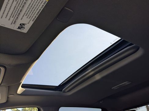 Certified 2023 Chevrolet Silverado 1500 LT Trail Boss w/ Convenience Package II image 25