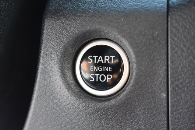 Used 2024 Nissan Frontier SV RWD image 27