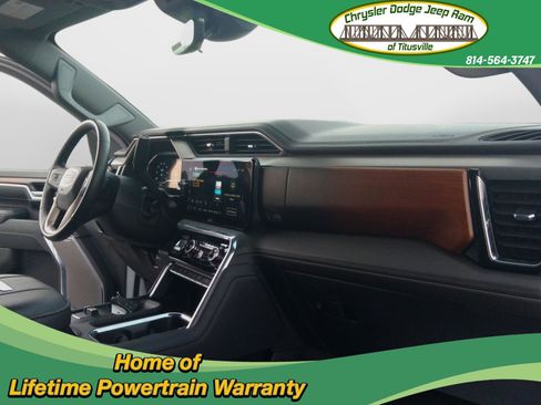 Used 2024 GMC Sierra 2500 Denali w/ Denali Reserve Package image 9