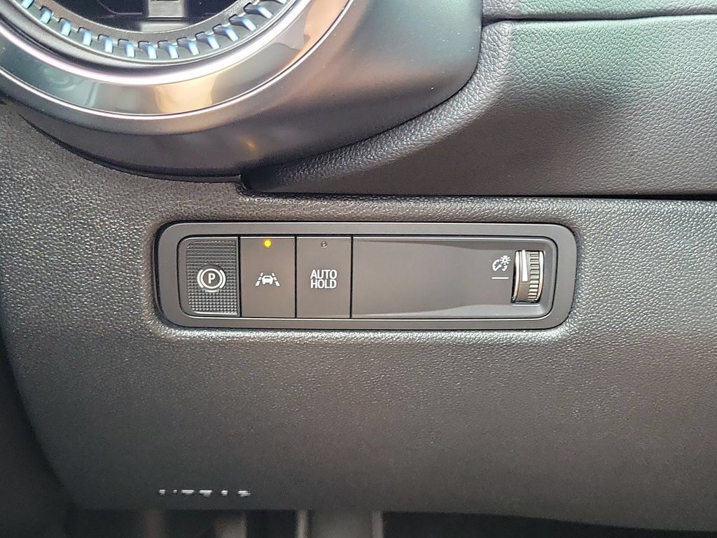Used 2026 Chevrolet Equinox EV LT FWD image 13
