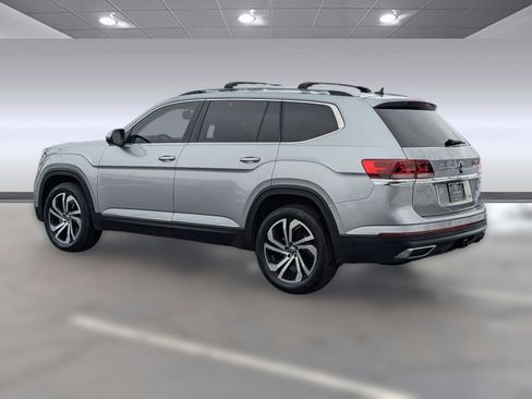 Used 2021 Volkswagen Atlas SEL Premium image 3