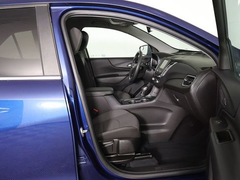 Used 2022 Chevrolet Equinox LT FWD image 25