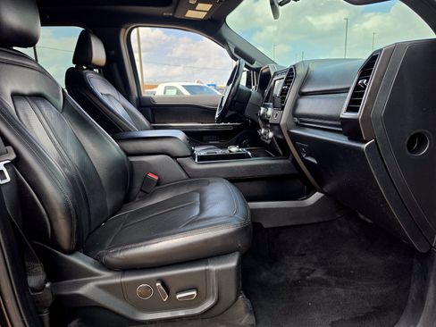 Used 2021 Ford Expedition Limited RWD image 26