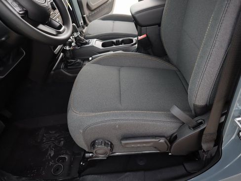 New 2026 Jeep Gladiator Sport AWD/4WD image 10