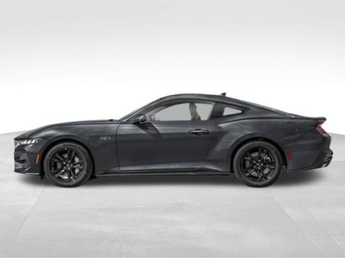 Used 2024 Ford Mustang GT Premium RWD image 3
