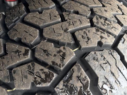 Used 2022 Jeep Gladiator Rubicon w/ LED Lighting Group image 11