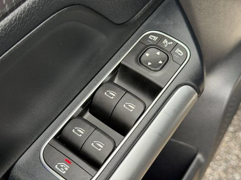 Used 2023 Mercedes-Benz GLA 250 image 23