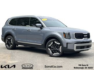 Used 2023 Kia Telluride EX w/ EX Captain's Chair Package video 1