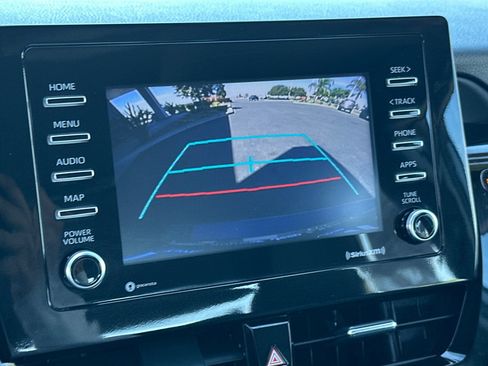 Used 2023 Toyota Camry SE image 19