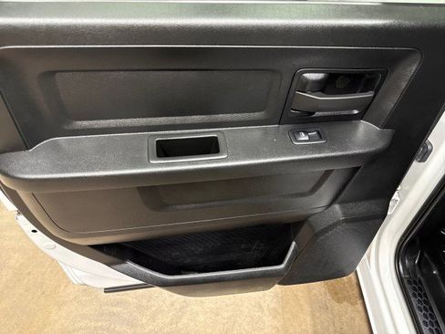 Used 2022 RAM 3500 Tradesman w/ Chrome Appearance Group AWD/4WD image 31