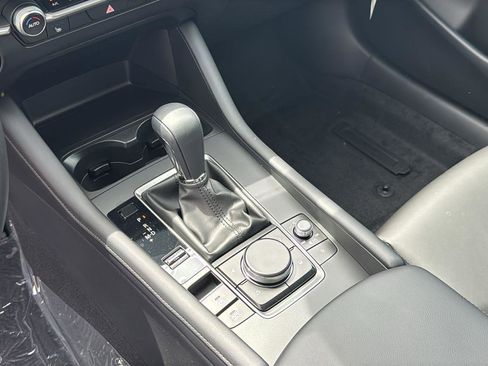 New 2026 MAZDA MAZDA3 2.5 S Sedan w/ Preferred Pkg image 18
