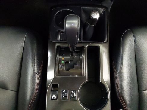 Used 2016 Toyota 4Runner Trail Premium AWD/4WD image 9