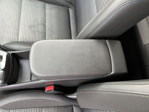 Certified 2024 Chevrolet Trax LT image 25