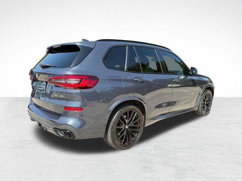 Used 2022 BMW X5 sDrive40i w/ M Sport Package RWD image 9