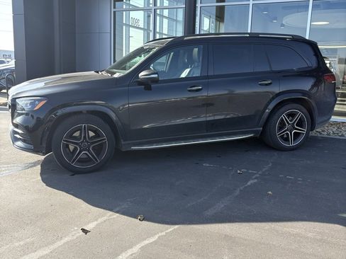 Certified 2023 Mercedes-Benz GLS 450 4MATIC image 4