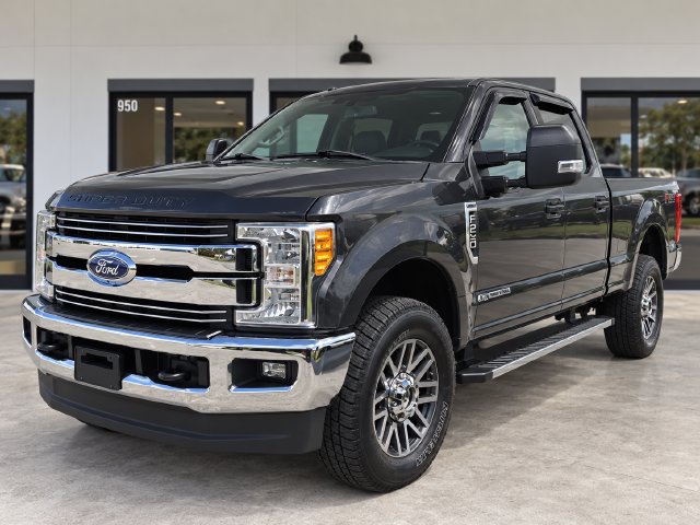 Used 2017 Ford F250 Lariat w/ Lariat Ultimate Package AWD/4WD image 1