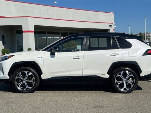 Certified 2022 Toyota RAV4 XSE AWD/4WD image 9