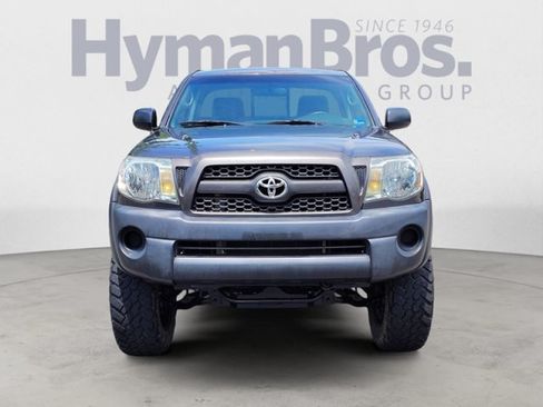 Used 2011 Toyota Tacoma 4x4 Regular Cab image 8